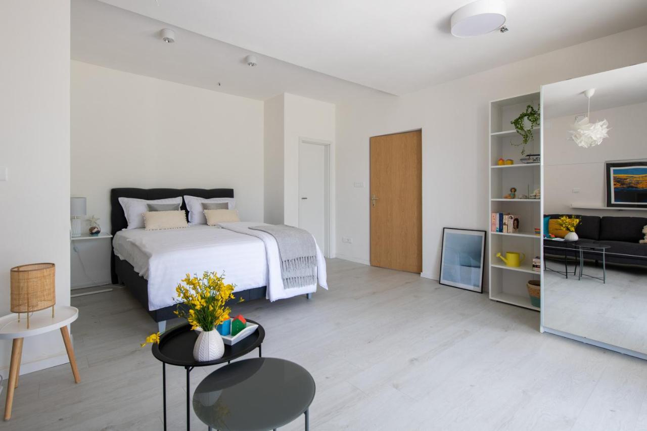 Apartment Alex ラビン エクステリア 写真