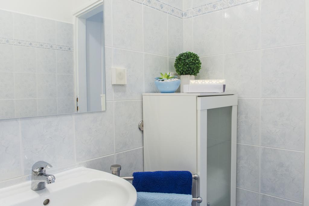 Apartment Alex ラビン エクステリア 写真